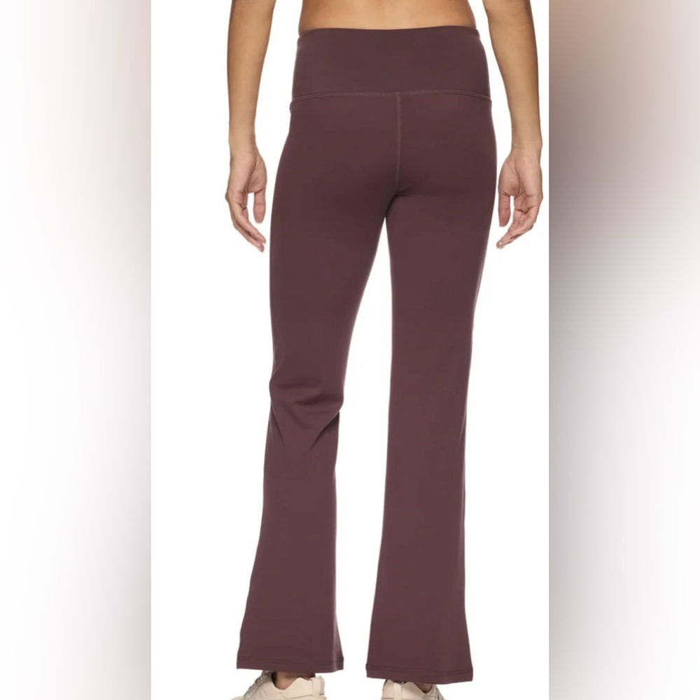 Yoga Pants - Picture 4 of 4